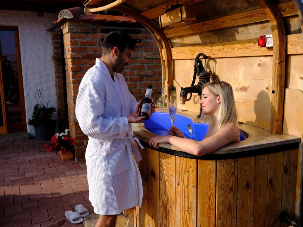 Апартаменты Secret Wellness Bodonci Экстерьер фото